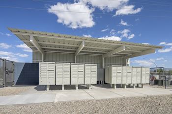 Amazon hub parcel lockers